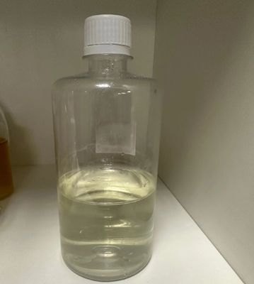 염색 없는 투명한 액체 탈산화제, 특히 보일러 물 처리용
