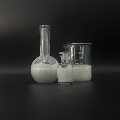 안정적 인 비누 제거 물질 PH 5.5-7.5 산업 생산에서 우유 흰색